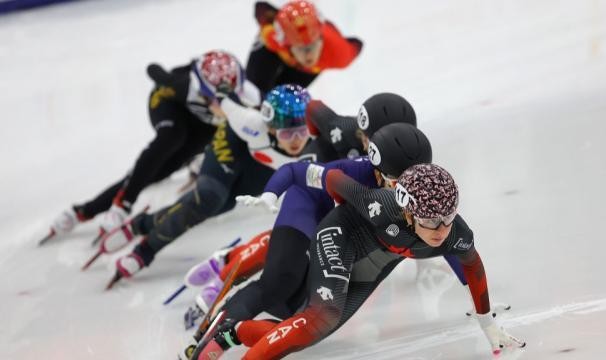 开云下载-短道四大洲赛中国接力赢1金1银 公俐1000米摘银
