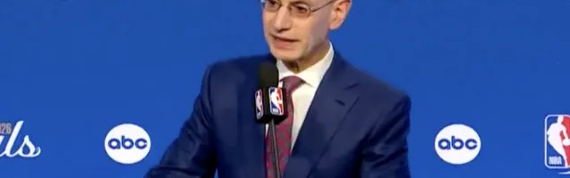 开云下载-萧华：摆烂在NBA不是一个新问题，但正在快速的被普遍接受