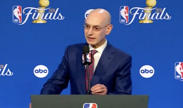 开云下载-萧华：摆烂在NBA不是一个新问题，但正在快速的被普遍接受