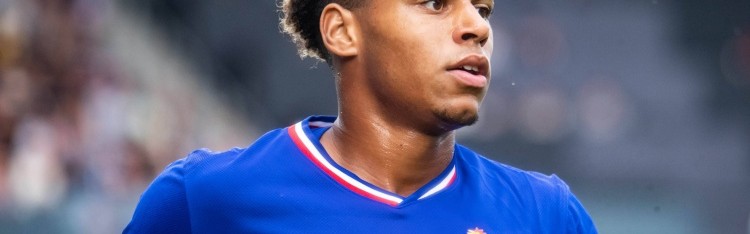 杜埃：我们今天取得了一场漂亮的胜利 我尽力在每场比赛帮助球队